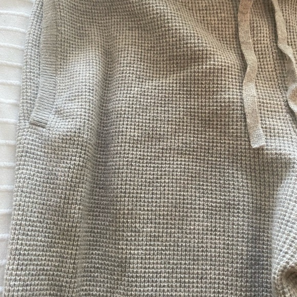 GAP CashSoft Waffle PJ Joggers - Picture 6 of 6